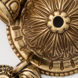 Waltham 18'' Flush Mount - Olde Brass Finish Detail (718-OB-CL-SAQ)